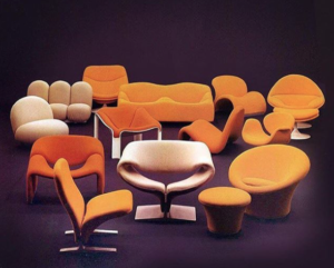 Foto aus den 70er Jahren mit Sesseln von Pierre Paulin